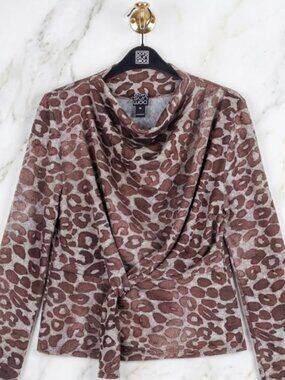 NWT Sara Sun Woo Cozy Knit Lopp Front Sweater Brown Leaopard Small (8)